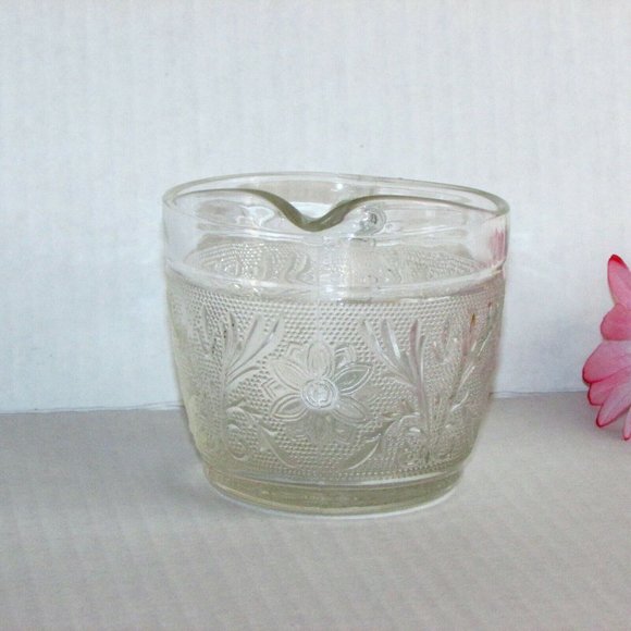 Vintage ANCHOR HOCKING GLASS Sandwich Creamer Cream Milk Pitcher - Picture 4 of 10
